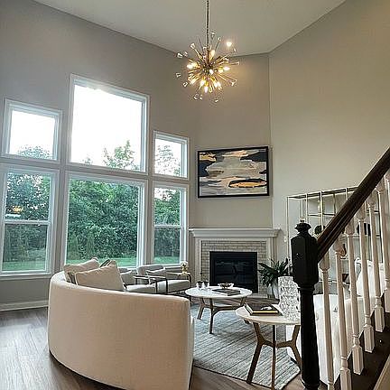 3rd image of 1471 Woodline Dr