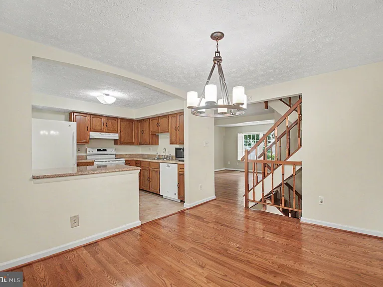 11510 Underoak Ct — Photo 11
