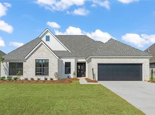 2049 White Dove Dr, Madisonville, LA 70447
