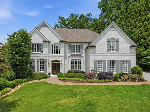 5104 Sapphire Dr, Marietta, GA 30068