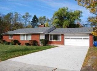 2101 Winchell Dr, Ann Arbor, MI 48104