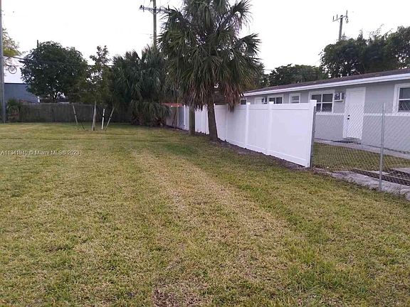 5th image of 2710 NW 6th St #1