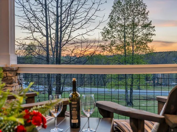 1115 River Bluffs Dr, Jasper, TN 37347