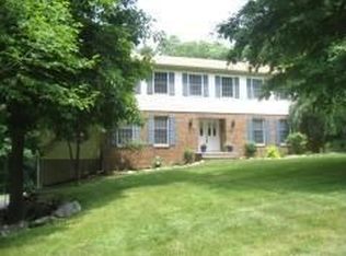 73 Lawrence Rd, Randolph, NJ 07869