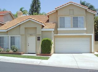 821 Fuchsia St, Corona, CA 92879