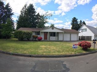 895 NE Country Club Ave, Gresham, OR 97030