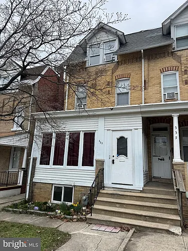 533 Buttonwood St Photo 1