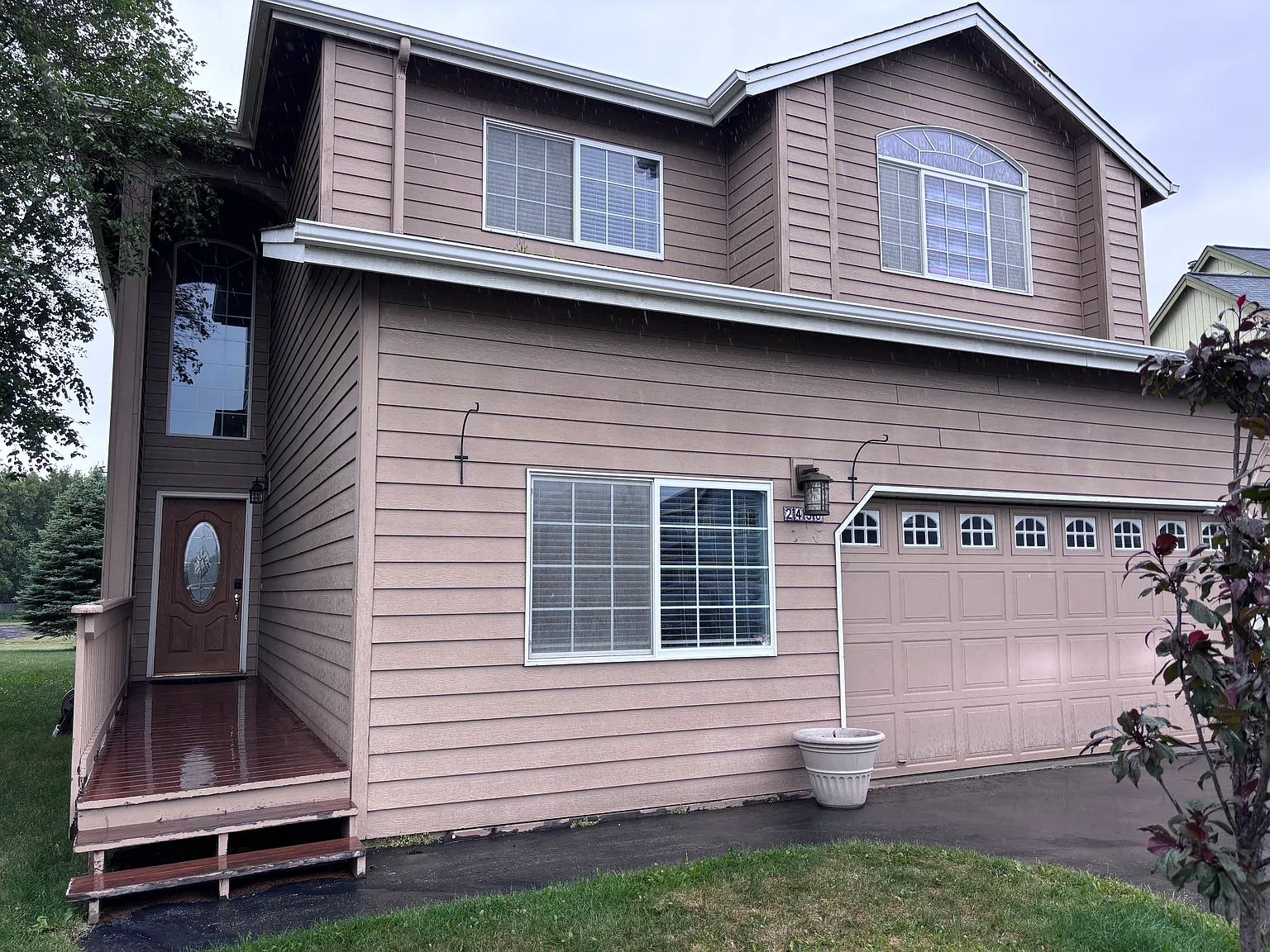 4 bed, 2.5 bath, 2956 sqft, $3,900 — Photo 1
