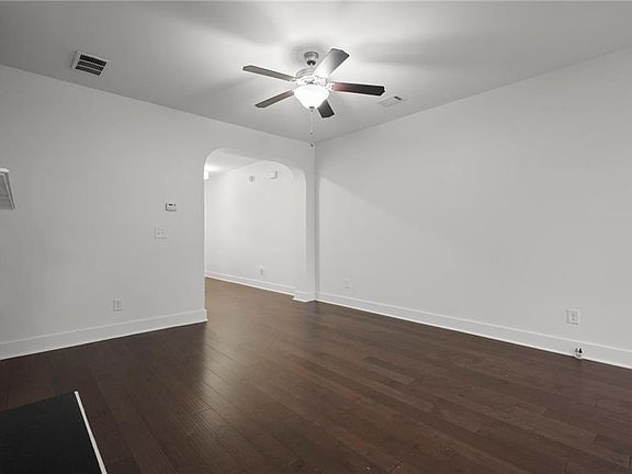 3rd image of 1908 Plainsboro Dr