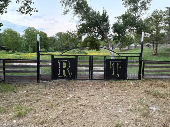 14647 Lasater Rd, Dallas, TX 75253