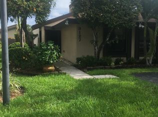 9127 SW 130th Ln, Miami, FL 33176