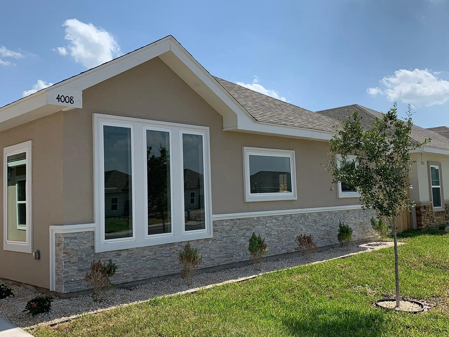 4008 Whitewing Ave — Photo 3