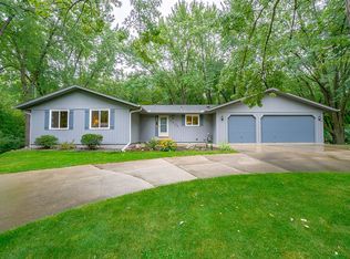 8925 Cherokee Dr N, Brooklyn Park, MN 55428