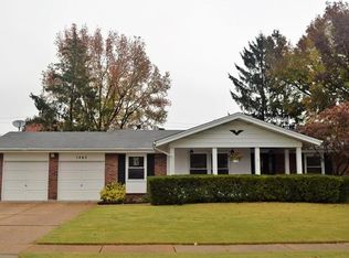 1465 Leisure Dr, Florissant, MO