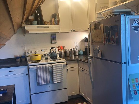 5th image of 507 W Alder St APT 6
