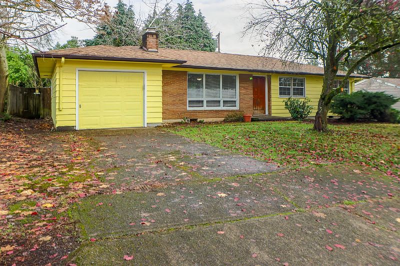 1st image of 403 NE 92nd Ave