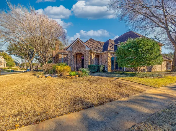 2200 Castle Rock Rd, Arlington, TX 76006