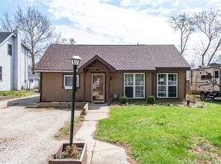 26709 105th St, Trevor, WI 53179