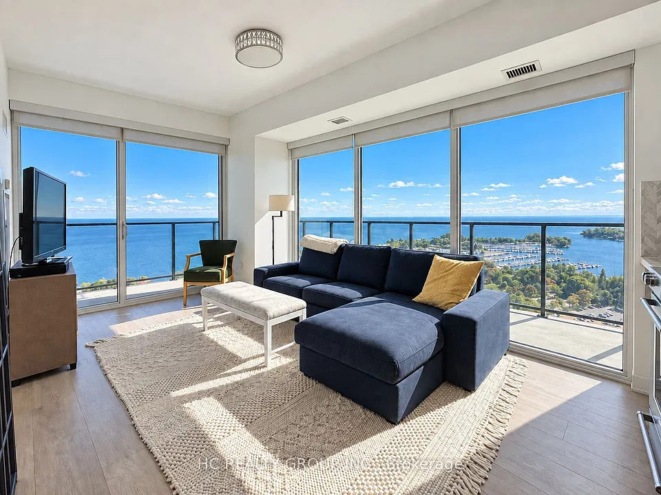 20 Shore Breeze Dr #2610