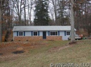 326 Melody Cir, Swannanoa, NC 28778