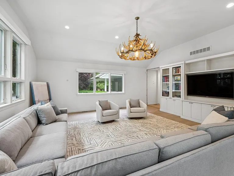 7 Pond Park Pl — Photo 14