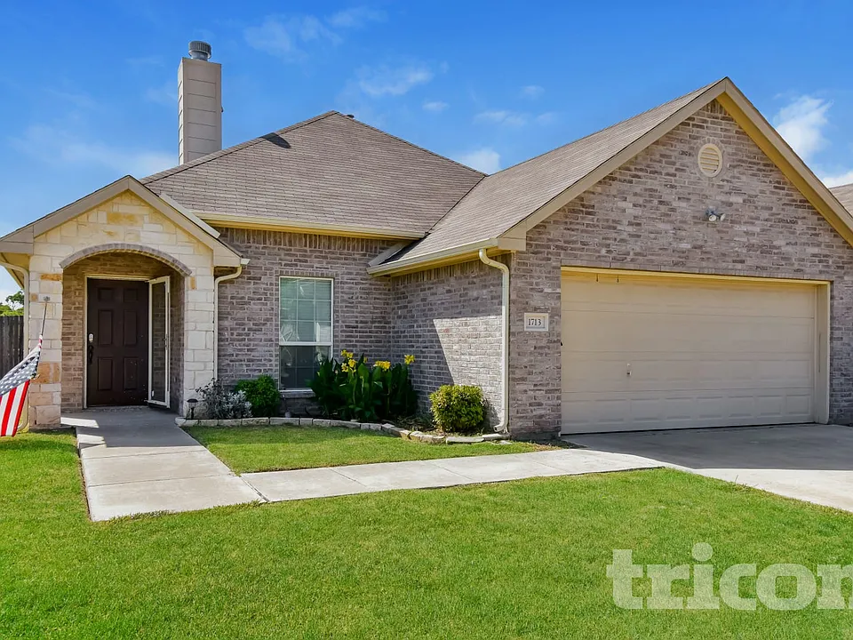 1713 Meadowlark Ln