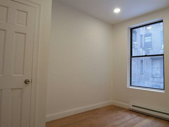 4th image of 508 W 180th St APT 3