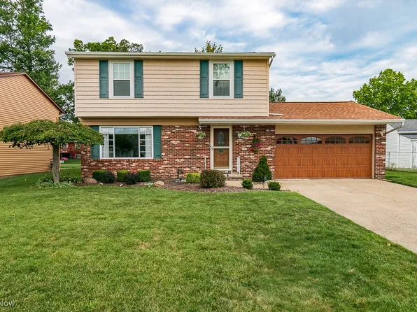 36617 Starboard Dr, Eastlake, OH 44095