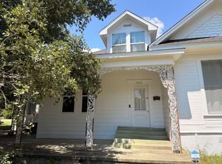 1412 N Wall St, Belton, TX 76513