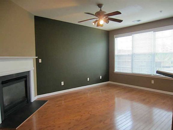 4th image of 4720 Creekside Villas Way SE