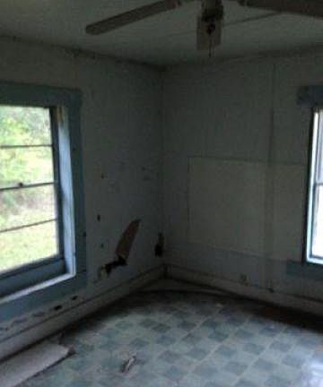 4th image of 15605 NW 48th Ave