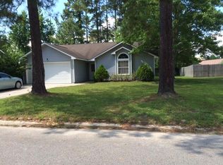 104 Redwood Ct, Kingsland, GA 31548