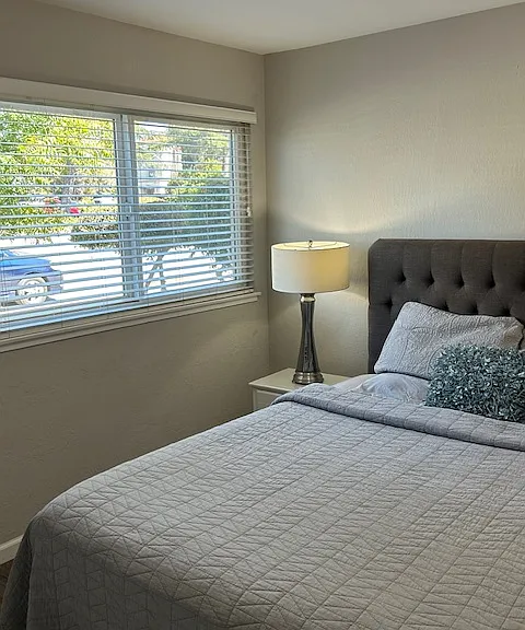 1718 S Grant St #1A — Photo 16