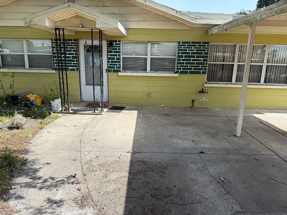 1st image of 2702 Sunshine Dr S