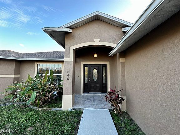 2nd image of 846 SW 16th Ter