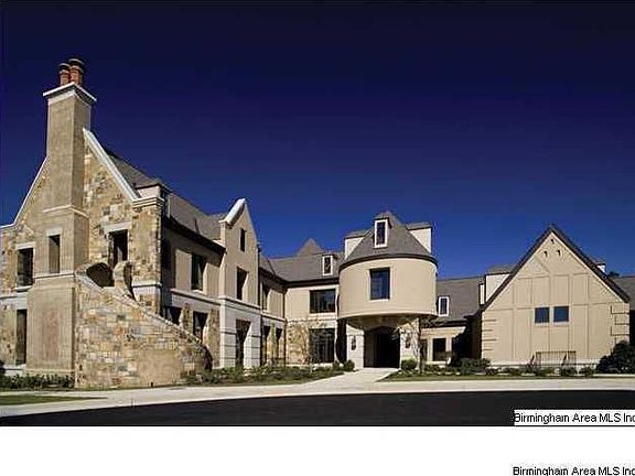 5th image of 280 Macallan Dr