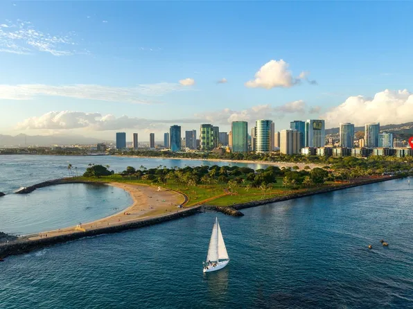1388 Ala Moana Blvd APT 7803, Honolulu, HI 96814