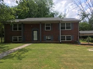 6606 Foxhall Ln NW, Huntsville, AL 35806