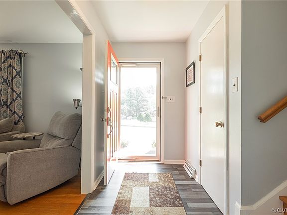 3rd image of 2501 Prestwick Cir