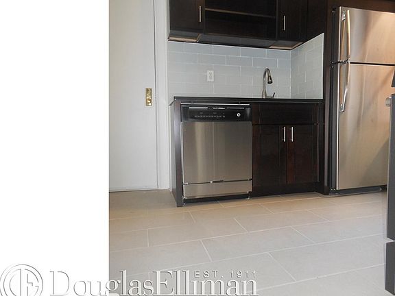 3rd image of 700 W 175th St APT 5C