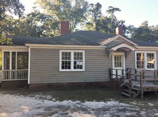 19649 Solomon Blatt Ave N, Blackville, SC 29817