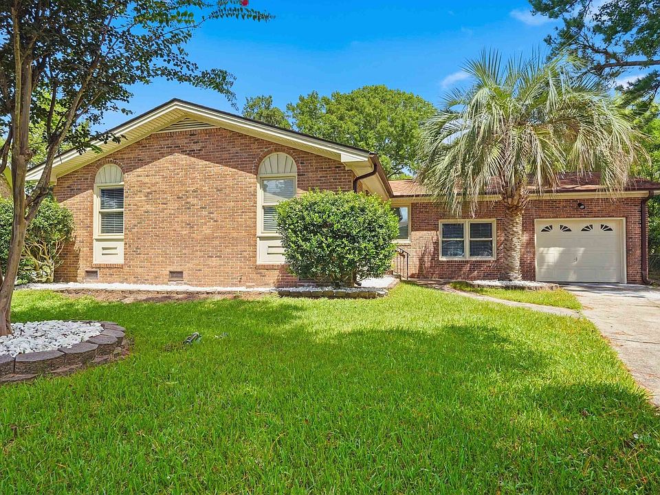 1st image of 3916 Quail Circle