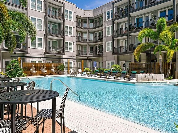 2nd image of 731 Main Ln #4116
