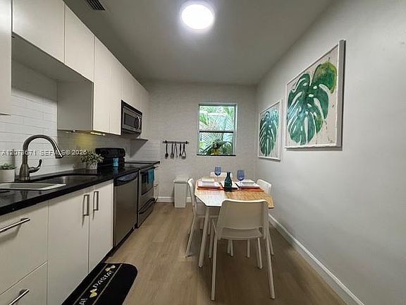 4th image of 8220 NE 1st Pl #2B