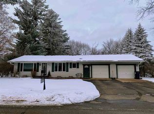 222 W Clark St, Plainfield, WI 54966