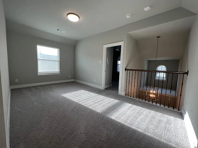1317 Thrasher Dr — Photo 31