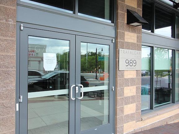 2nd image of 989 S Buchanan St Unit 201
