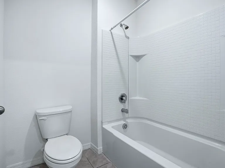 11338 Amber Ridge Dr — Photo 33