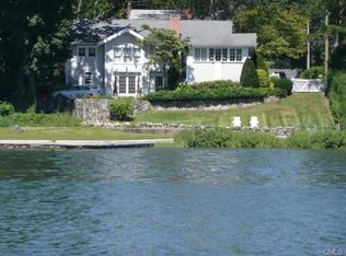 6 Oakland Ter, Darien, CT 06820