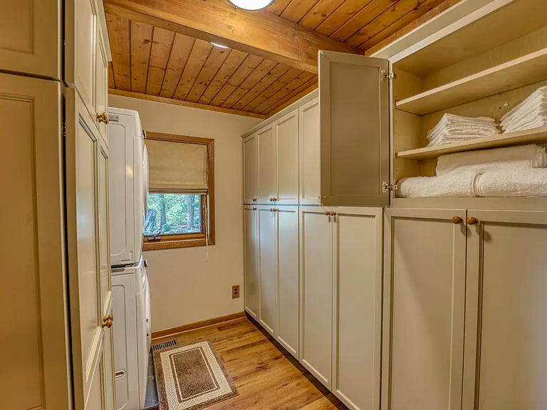 402 Wilderness Dr — Photo 20